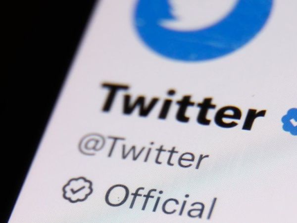 Twitter chaos after wave of blue tick&nbsp;impersonations